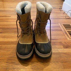 Sorel women's snow boots size 9